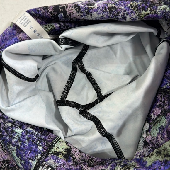 Lululemon Fast & Free Cropped Leggings Purple Iris Size 4 Nulux Fabric - Picture 11 of 13